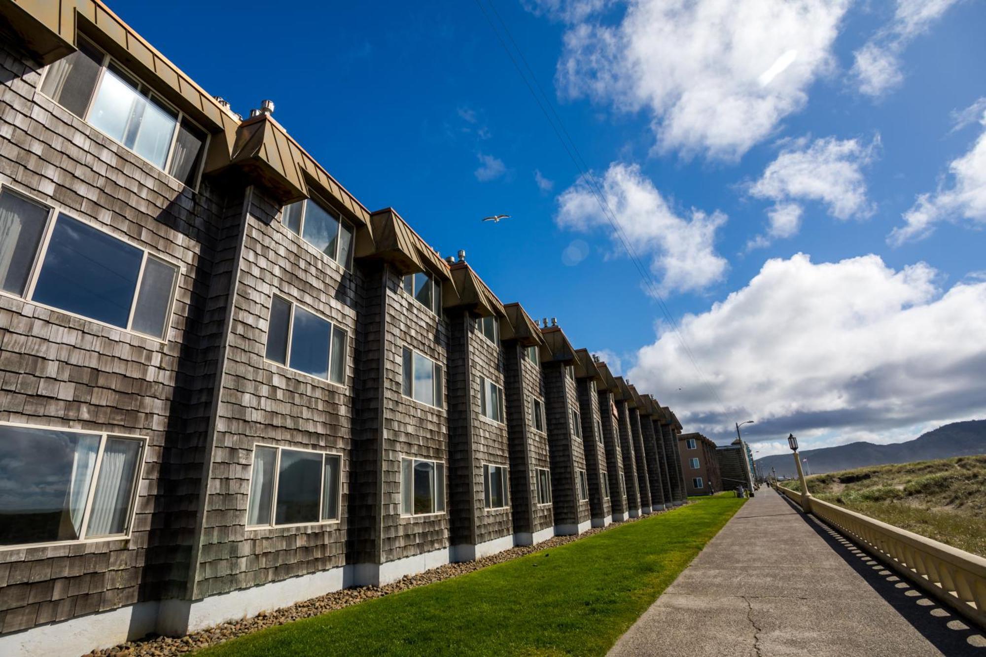 Ebb Tide Oceanfront Inn Seaside Exterior foto