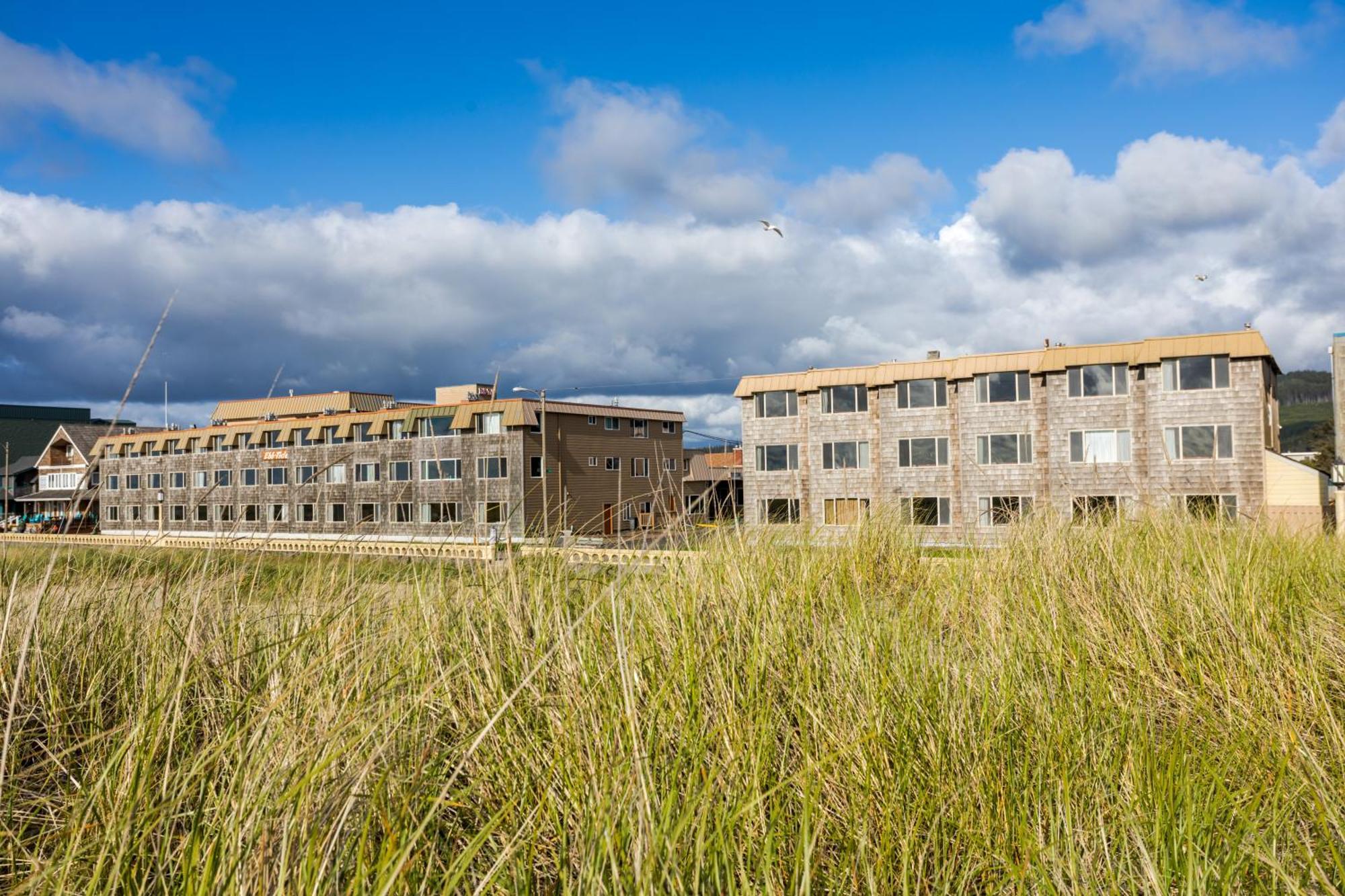 Ebb Tide Oceanfront Inn Seaside Exterior foto
